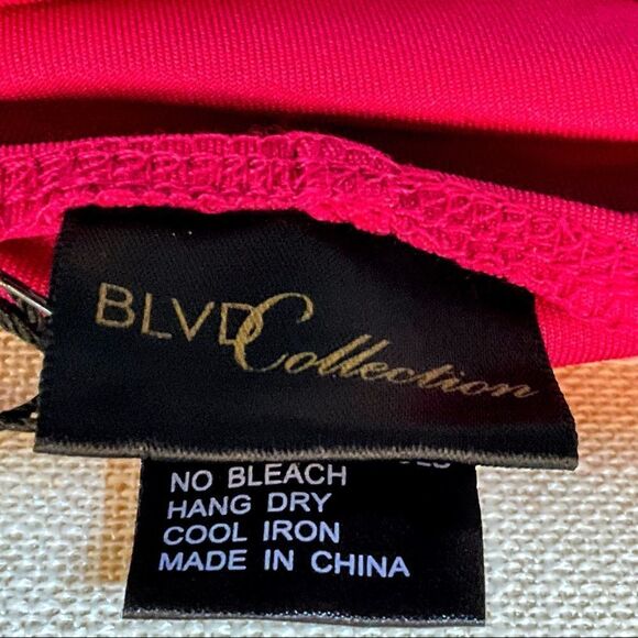 NWT BLVD Collection Women’s Sz Sm Hot Pink Halter Open Back Above Knee Bodycon - Picture 11 of 14